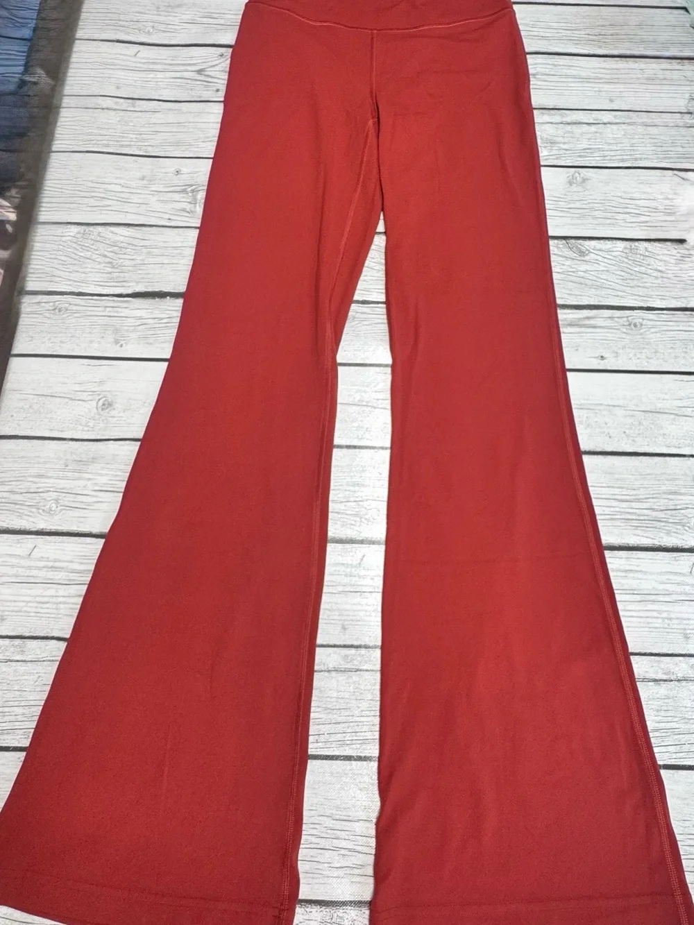 Lululemon Groove Flare leggings Size 6